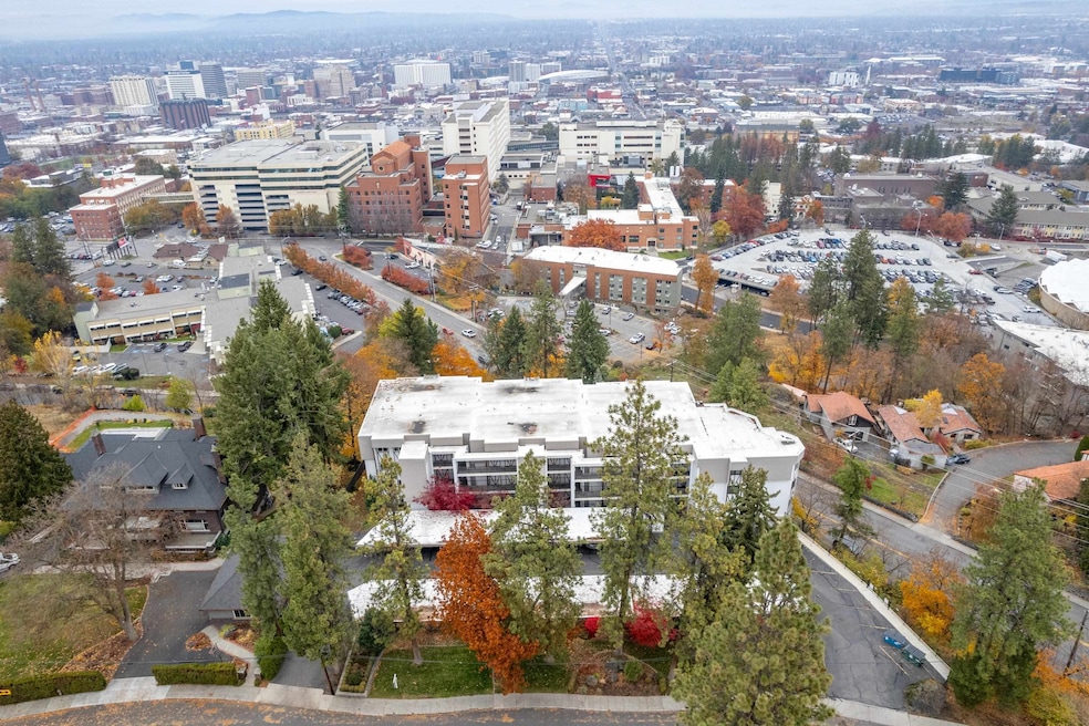 For Sale $334,900 • Co-Listing Agent