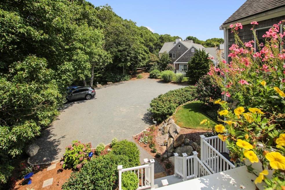 8 Chilmark Dr, East Falmouth, MA 02536 - photo 1