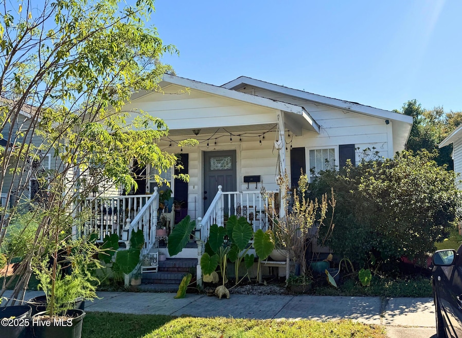 1410 Nun St, Wilmington, NC 28401 - photo 1