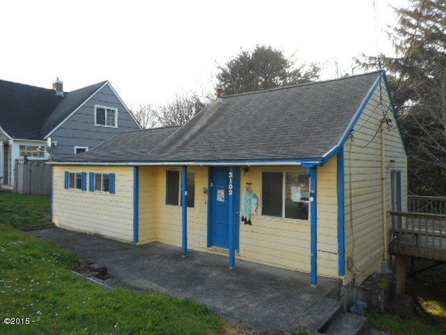 3103 SW Beach Ave, Lincoln City, OR 97367 - photo 1
