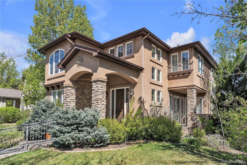 For Sale $1,155,000 • Co-Listing Agent