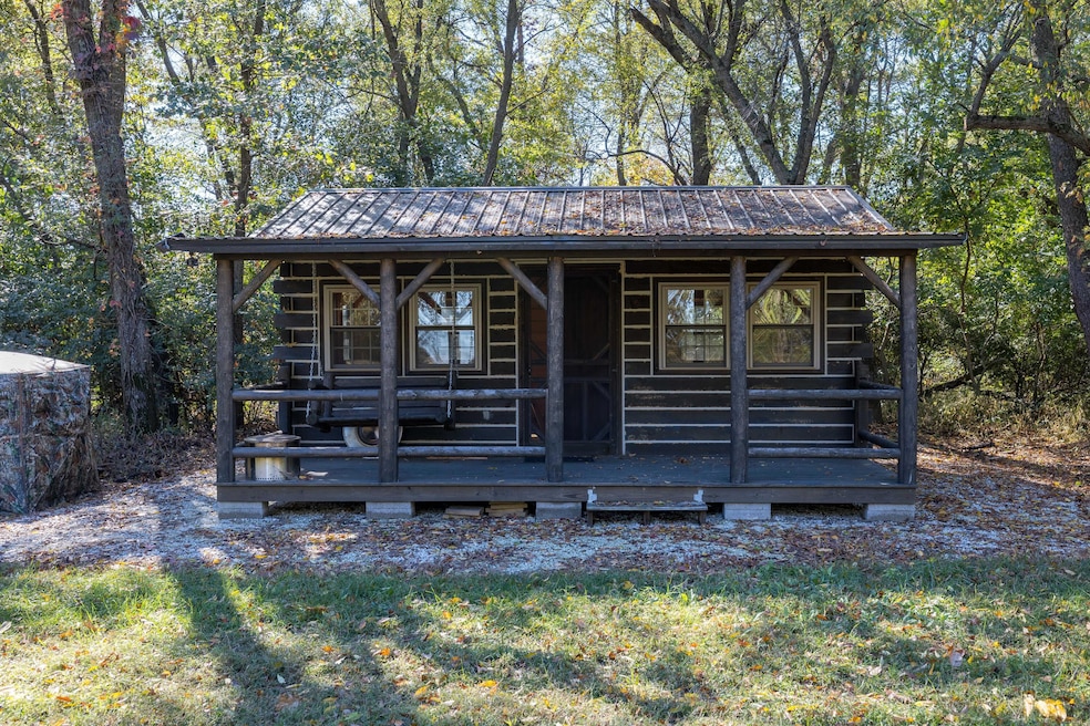 380 West St, Remington, IN 47977 - photo 1