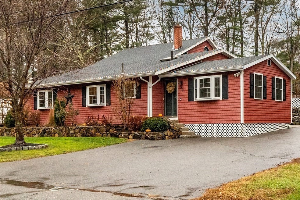 30 Old Jacobs Rd, Georgetown, MA 01833 - photo 1