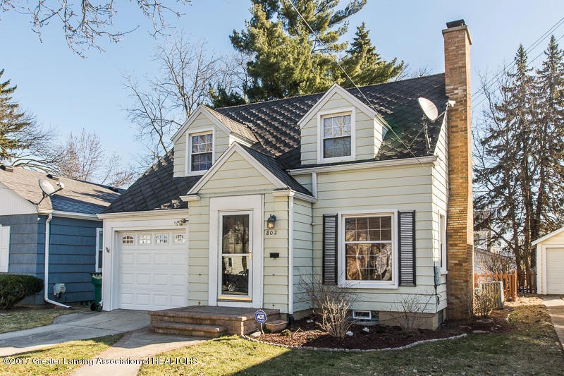 01-802 Newton Lansing -SMALL