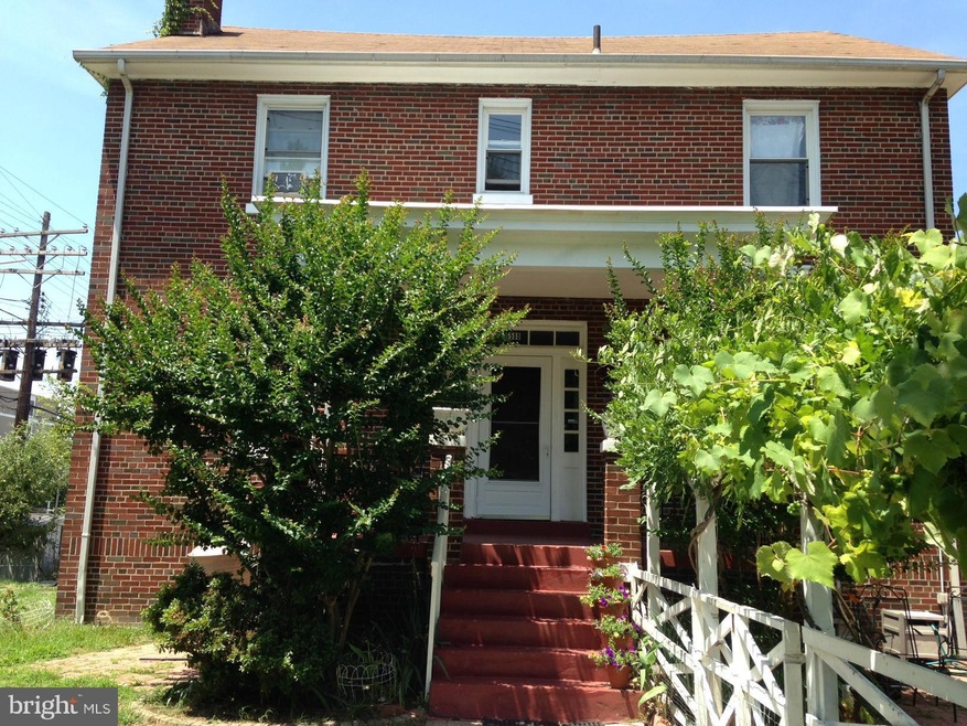 5500 New Hampshire Ave NW, Washington, DC 20011 - photo 1