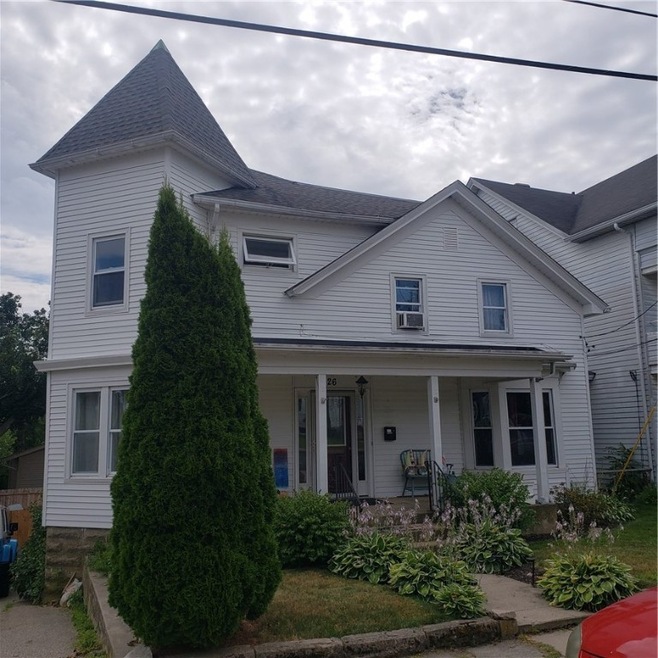 26 Shippee Ave, West Warwick, RI 02893 - photo 1