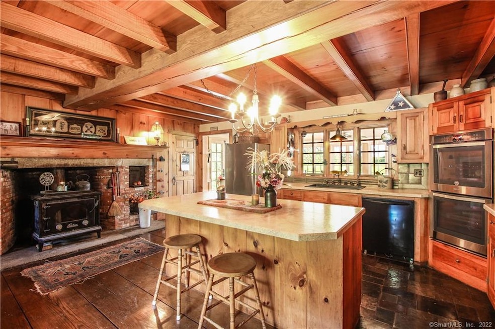 136 Lewis Rd, Hampton, CT 06247 - photo 1