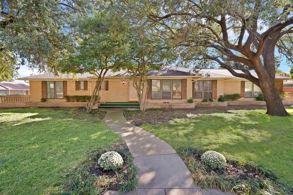 1728 14th Place, Plano, TX 75074 - photo 1