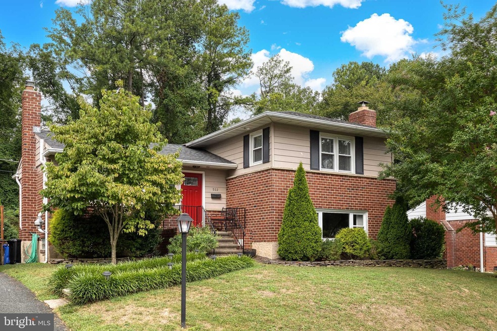 Sold $487,500 • Co-Listing Agent