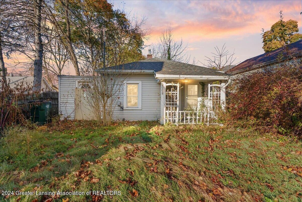 2008 Ray St, Lansing, MI 48910 - photo 1