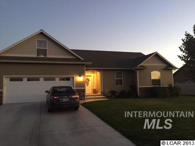 1818 Clearview Point Dr, Lewiston, ID 83501 - photo 1