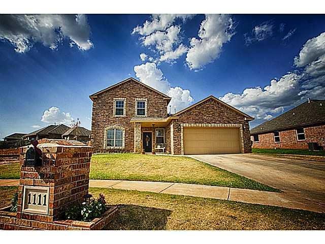 1111 Prairie Dunes Ct, Norman, OK 73072 - photo 1