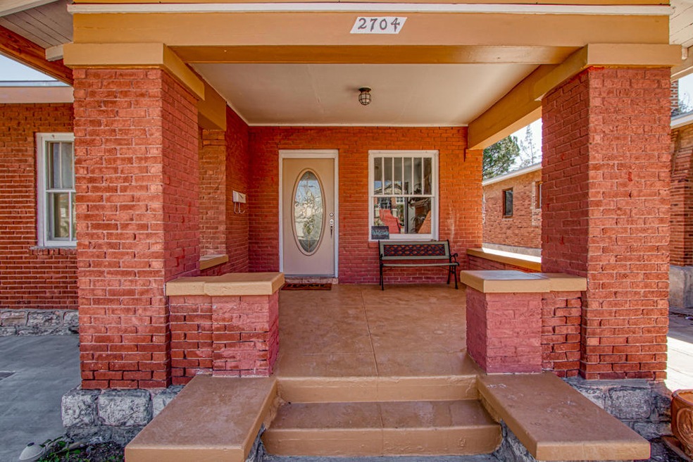 2704 Copper Ave, El Paso, TX 79930 - photo 1