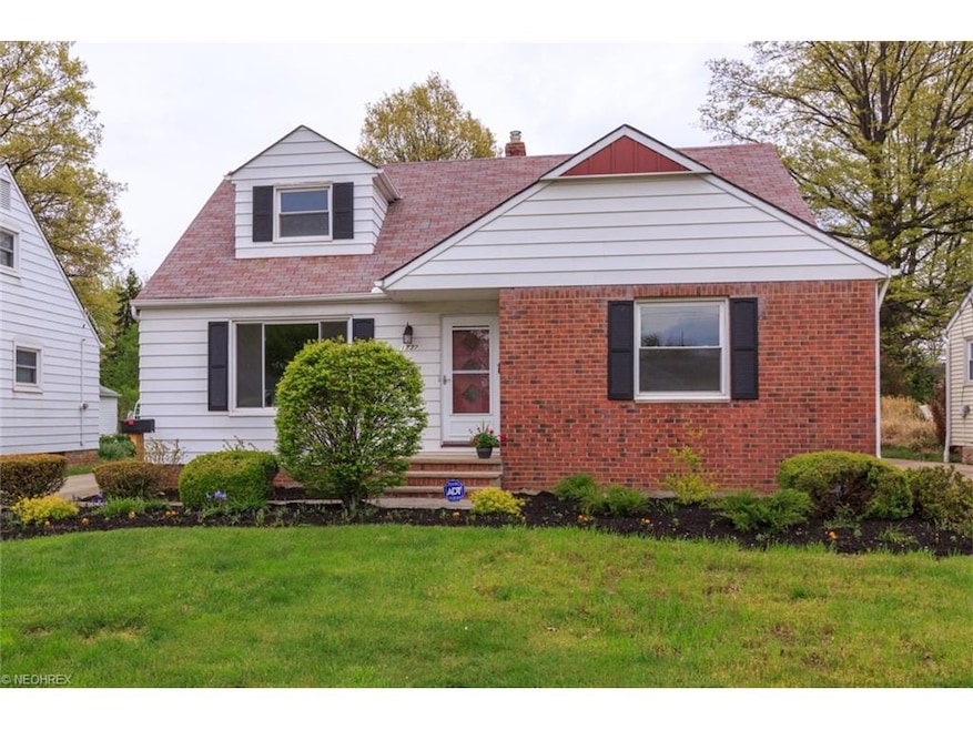 1737 Rush Rd, Wickliffe, OH 44092 - photo 1