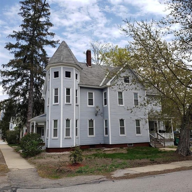 43 Winter St, Rochester, NH 03867 - photo 1