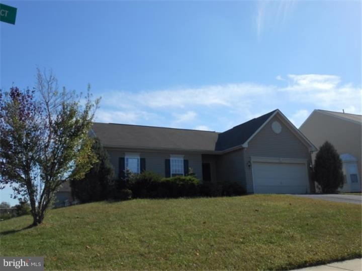 301 Seamans Ct, Middletown, DE 19709 - photo 1