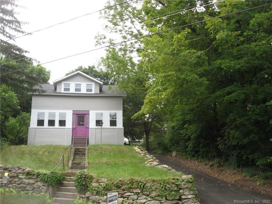 5 Walcott St, Willimantic, CT 06226 - photo 1