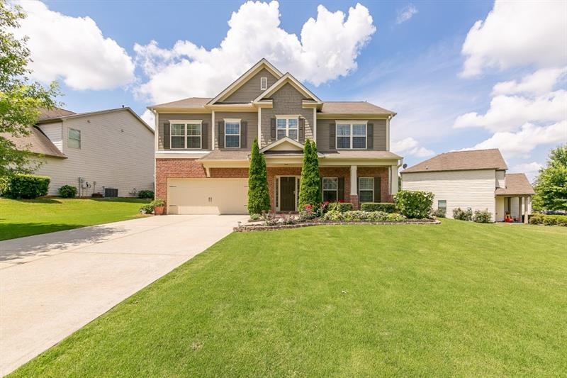 Beautiful, move-in ready home!