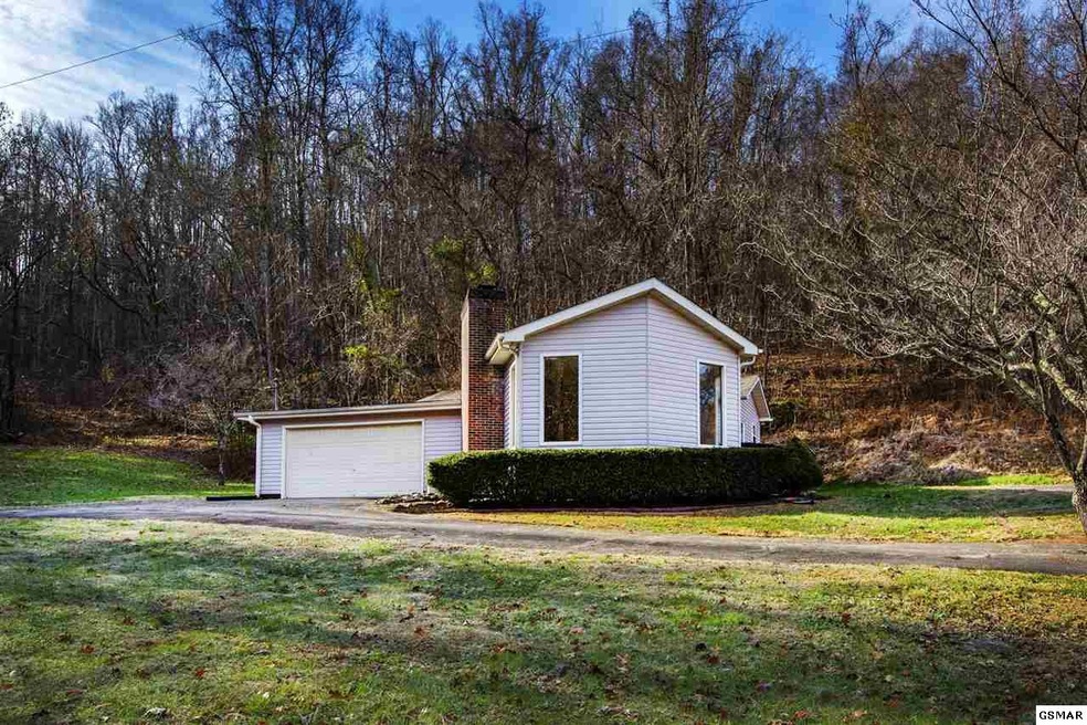 508 Lewis Ln, Blaine, TN 37709 - photo 1