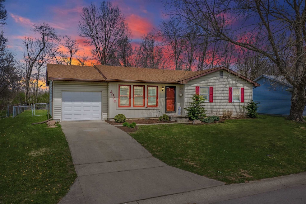 2070 Chief Turtle Ct, Huntington, IN 46750 - photo 1