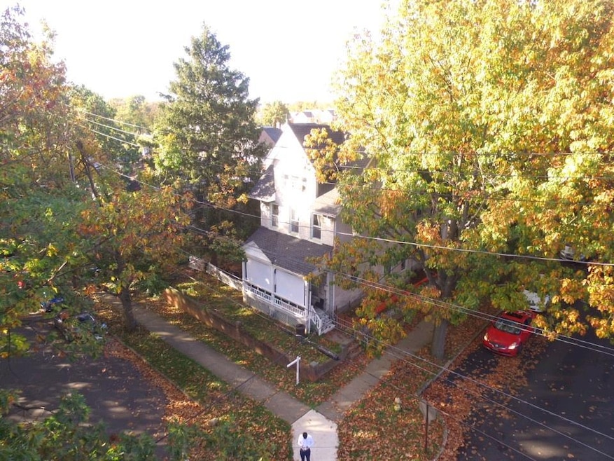 202 W Goepp St, Bethlehem, PA 18018 - photo 1