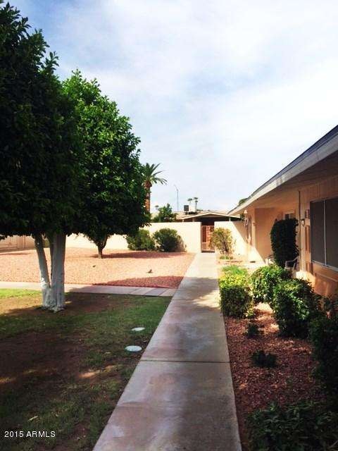 13661 N 111th Ave, Sun City, AZ 85351 - photo 1