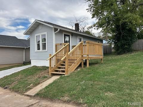 1308 W Randolph St, Vandalia, IL 62471 - photo 1