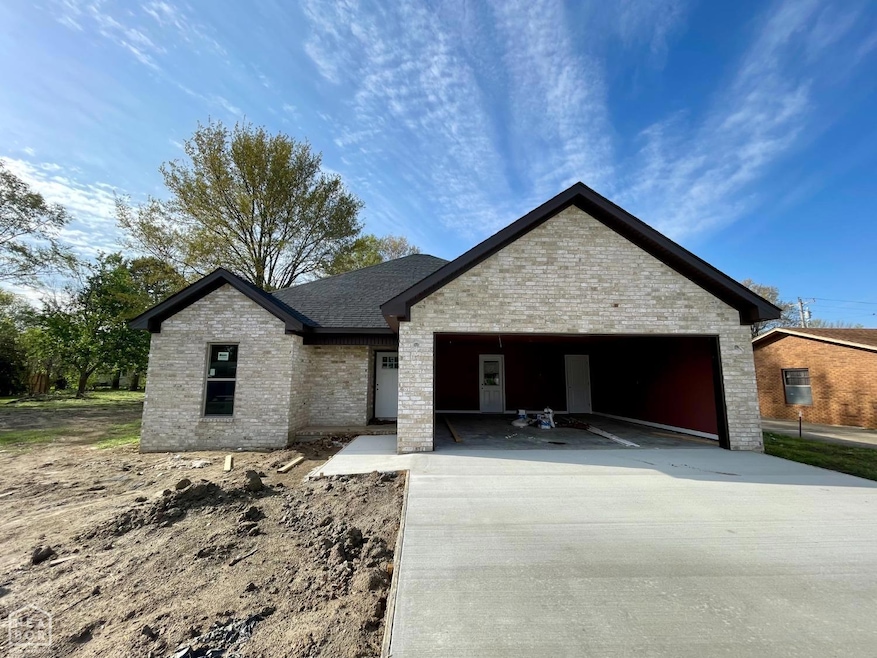 For Sale $239,900 • Co-Listing Agent