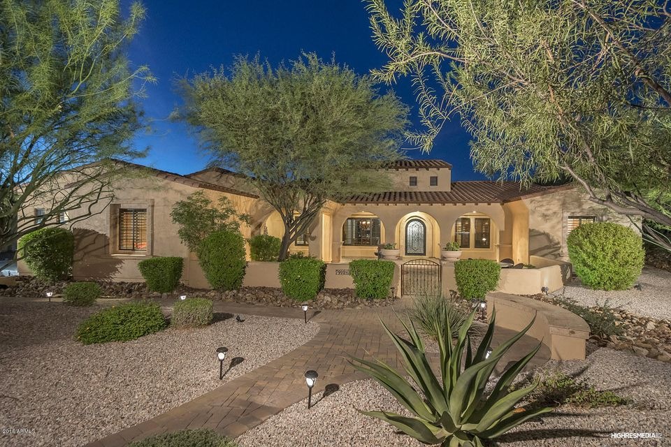 Gorgeous Curb Appeal