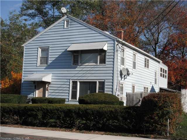 696 Cooke St, Waterbury, CT 06710 - photo 1