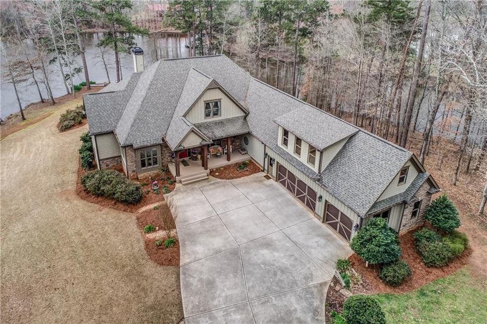 Exquisitely custom built Ranch Style Modern Day Fa