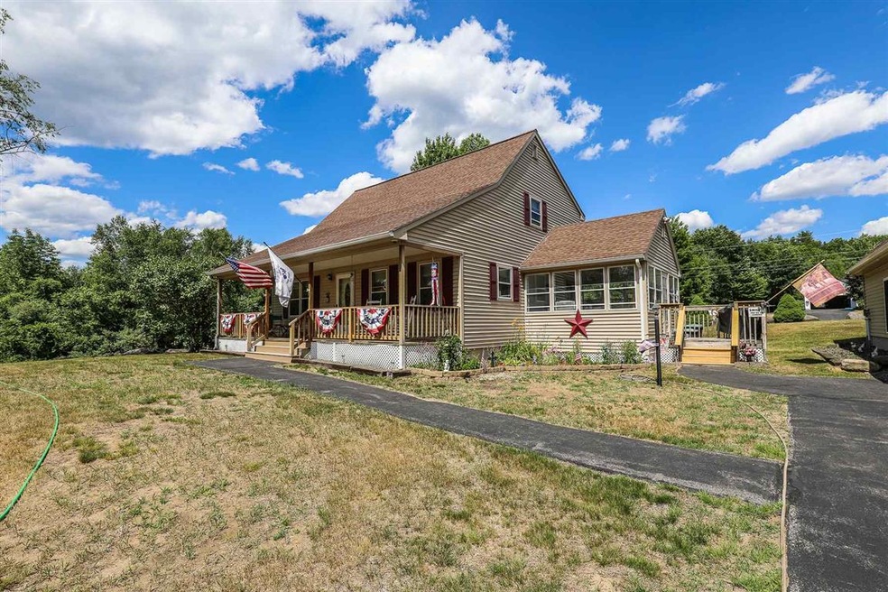 31 Hampshire Dr, Franklin, NH 03235 - photo 1