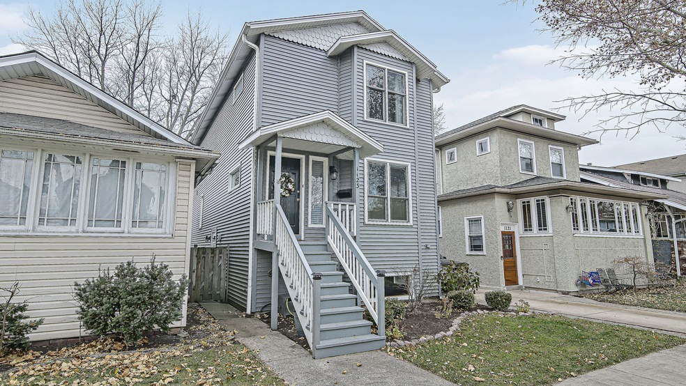 1123 Gunderson Ave, Oak Park, IL 60304 - photo 1