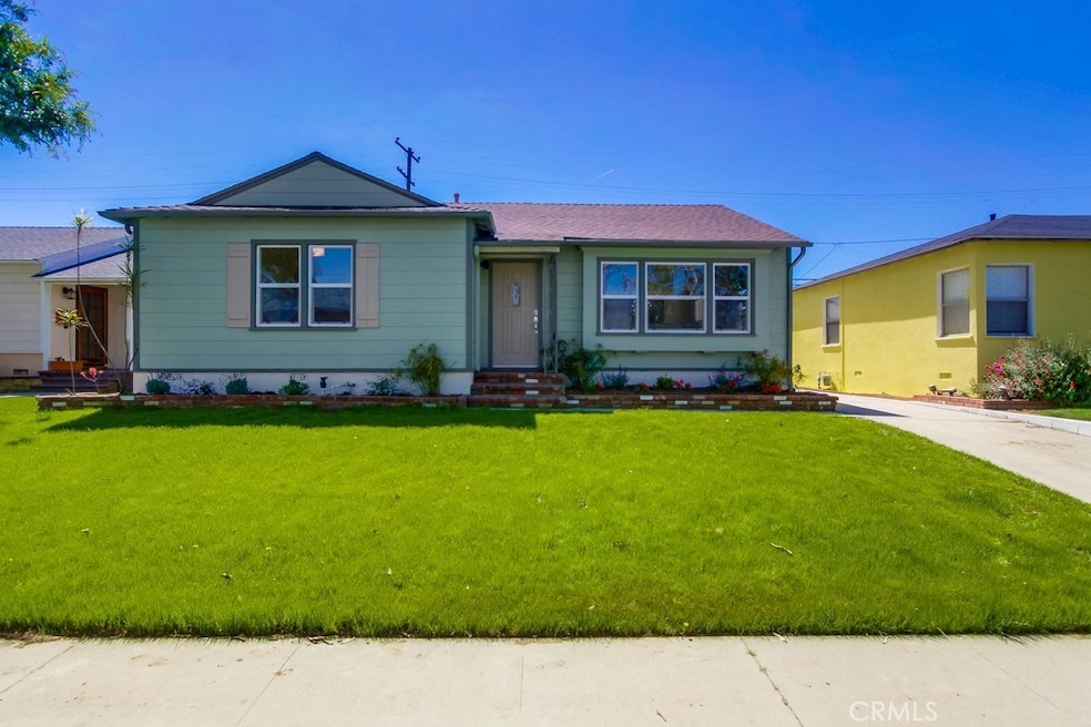 2828 Arbor Rd, Lakewood, CA 90712 - photo 1