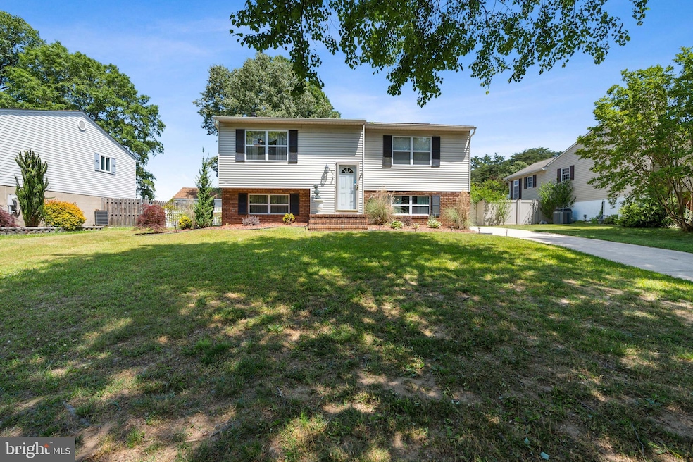 864 Brighton Place, Glen Burnie, MD 21061 - photo 1