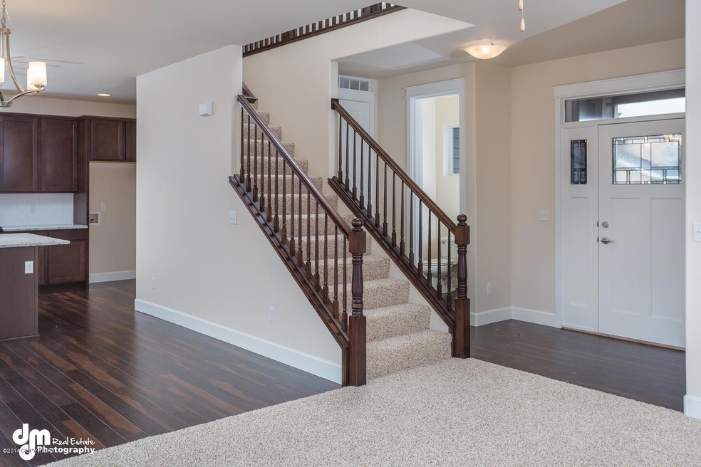 Spruce Plan-large-023-Staircase-1500x100