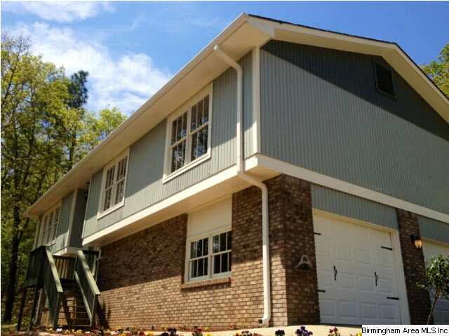 BEAUTIFUL SPLIT LEVEL HOME