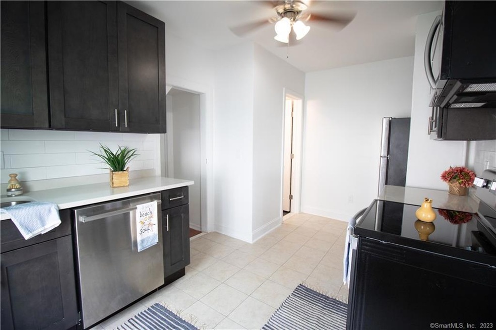 78 West St unit 1B, New London, CT 06320 - photo 1