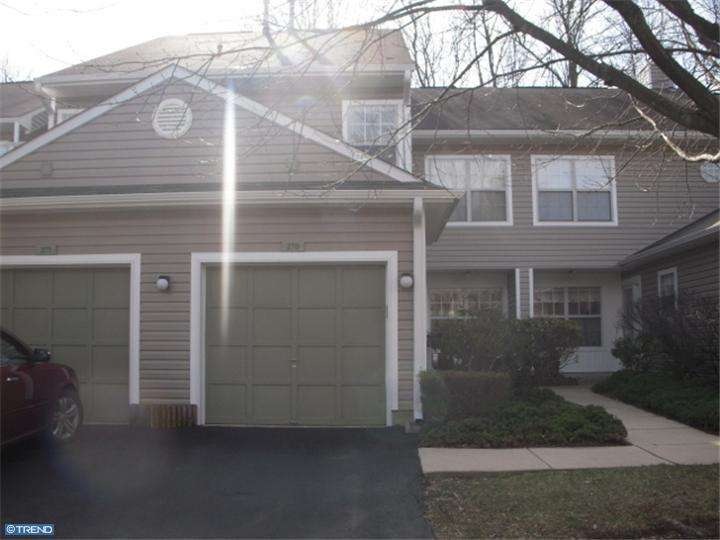 270 Stanton Ct unit 270, Glen Mills, PA 19342 - photo 1