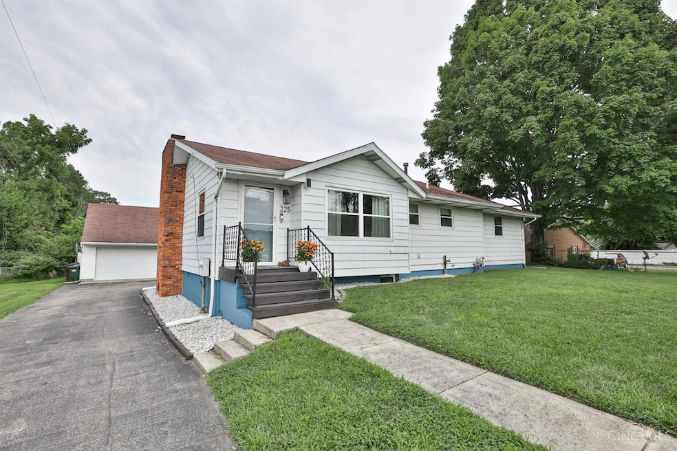 Sold $200,000 • Co-Listing Agent