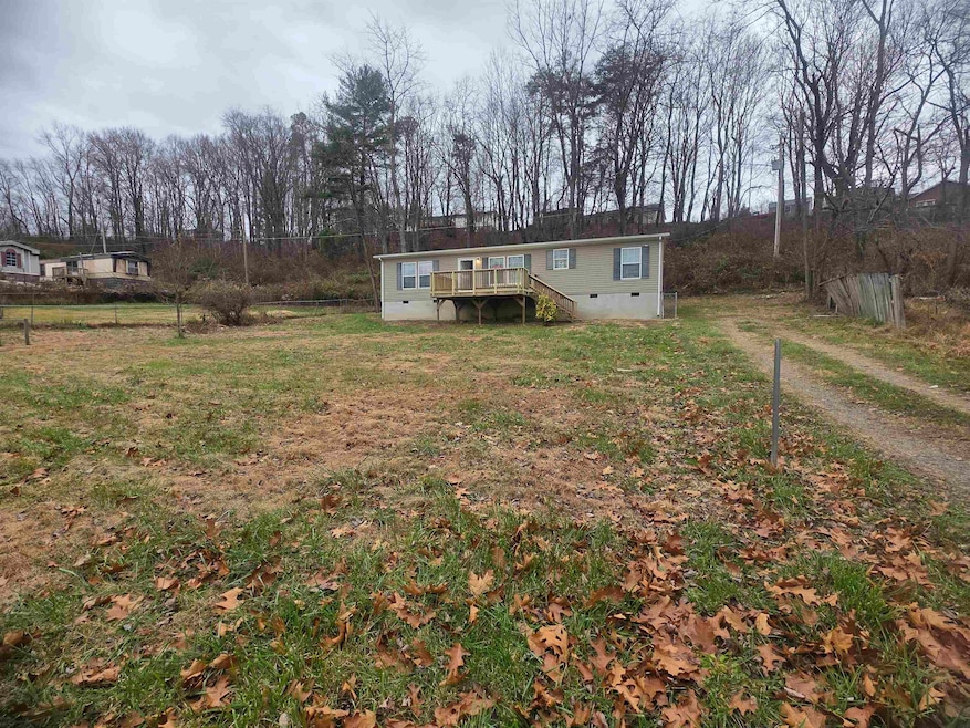 59 Escort Ln, Peterstown, WV 24963 - photo 1