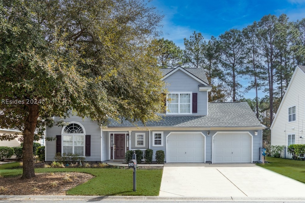 Beautiful 4br/2.5 ba home with oversized 2 car gar