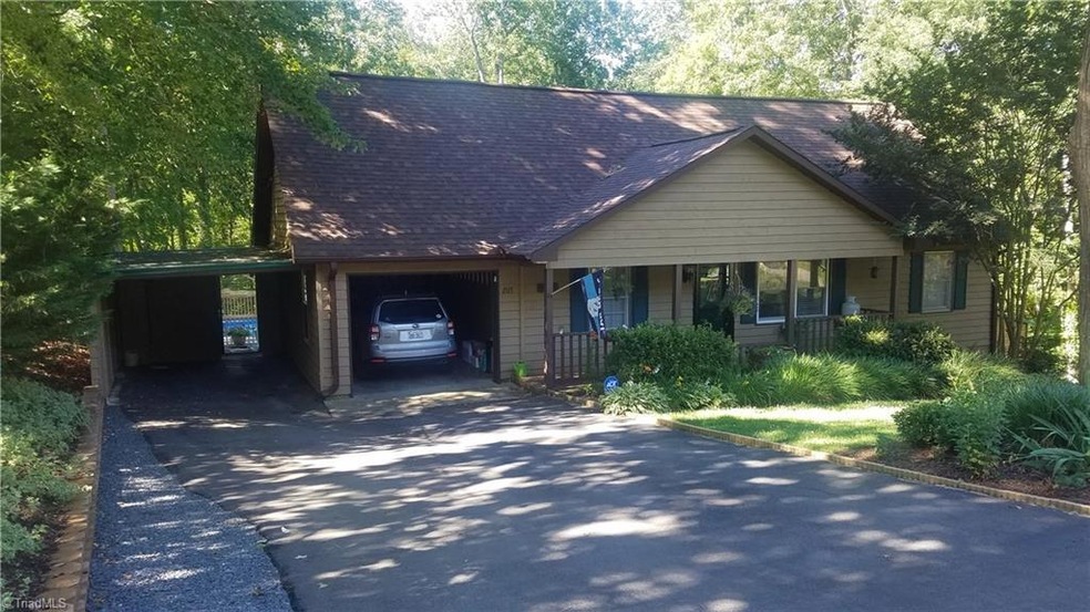 1515 Rolling Rd, Asheboro, NC 27205 - photo 1