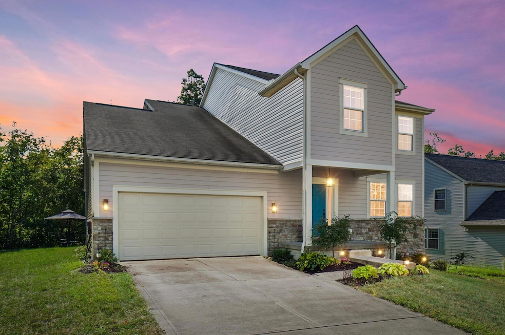 For Sale $424,900 • Co-Listing Agent