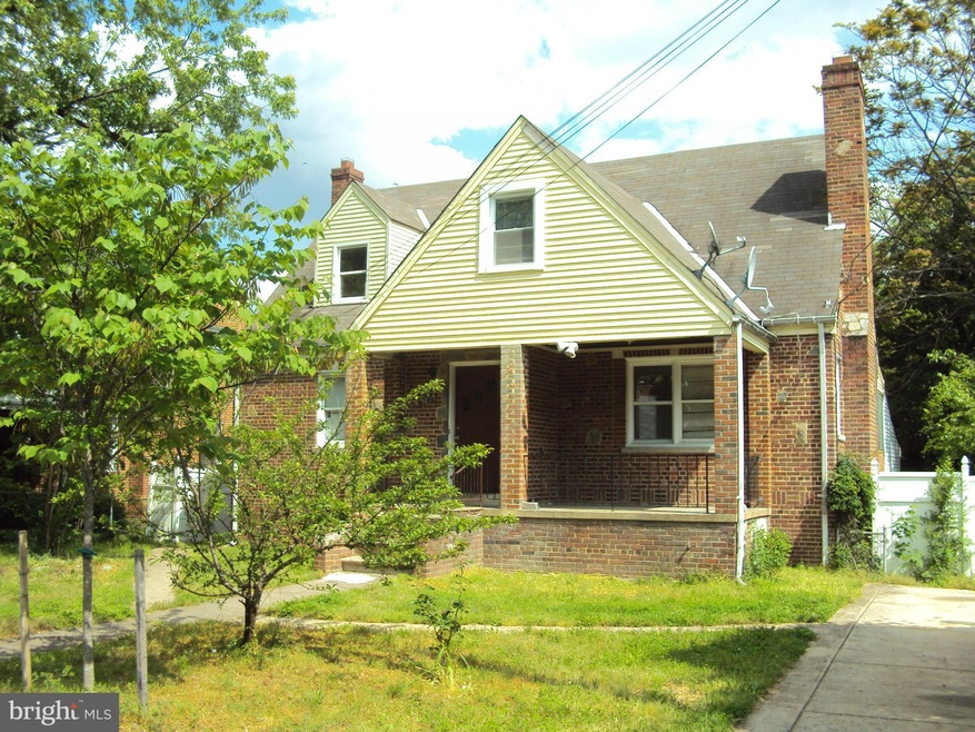 5805 Chillumgate Rd, Hyattsville, MD 20782 - photo 1