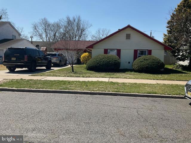 12 Berkshire Ln, Willingboro, NJ 08046 - photo 1