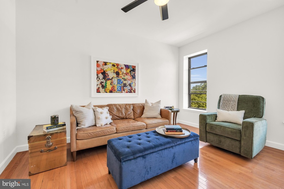 2633 Adams Mill Rd NW unit 403, Washington, DC 20009 - photo 1