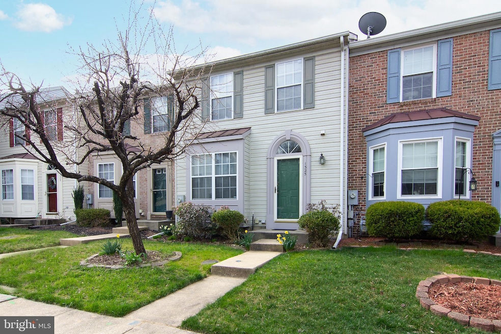 1325 Walkabout Ct, Sykesville, MD 21784 - photo 1