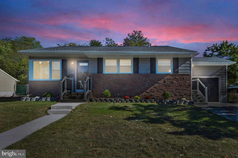 12 Laguna Dr, Magnolia, NJ 08049 - photo 1