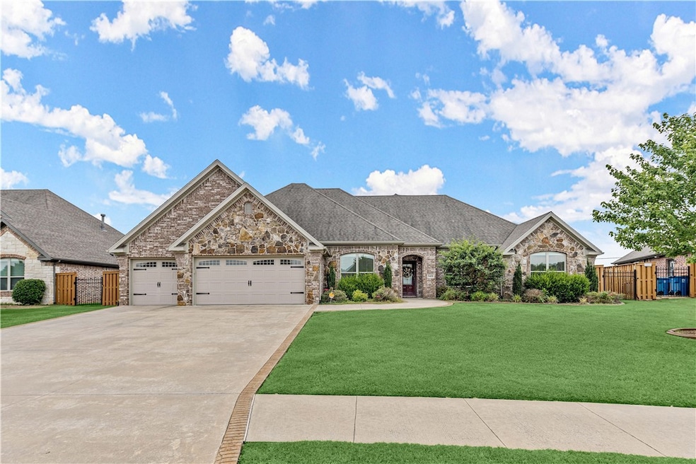 3405 NW Edgewood Ave, Bentonville, AR 72712 - photo 1